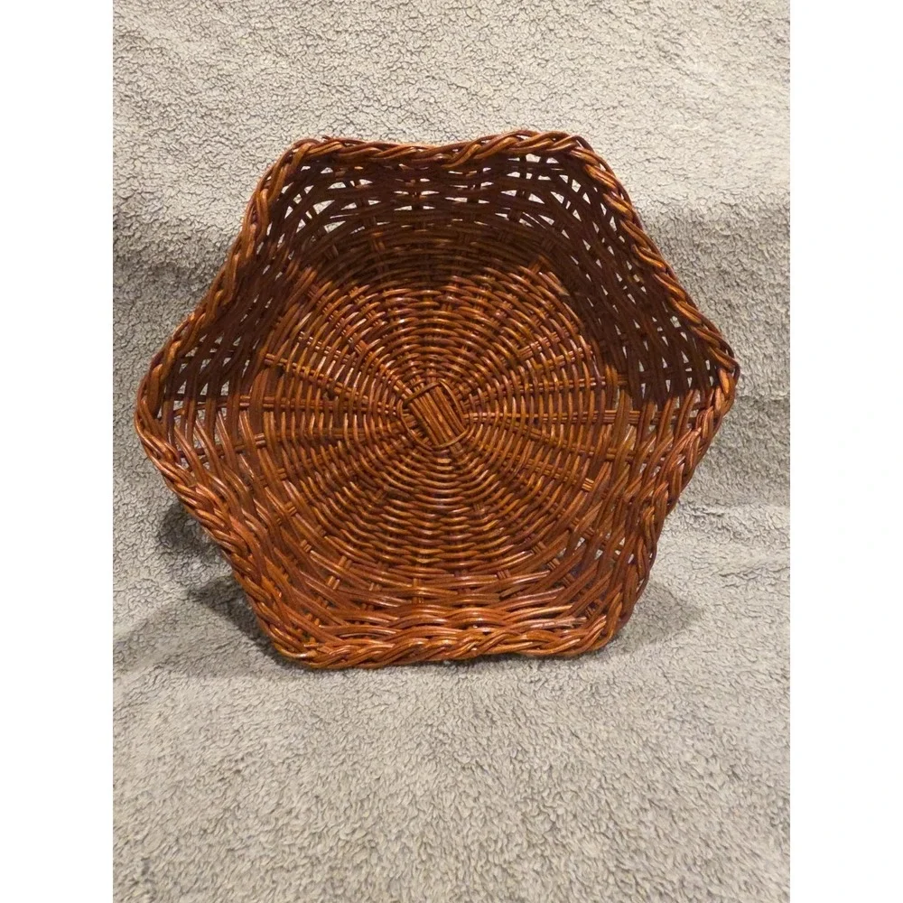 Vintage Woven Star Shaped Basket 11